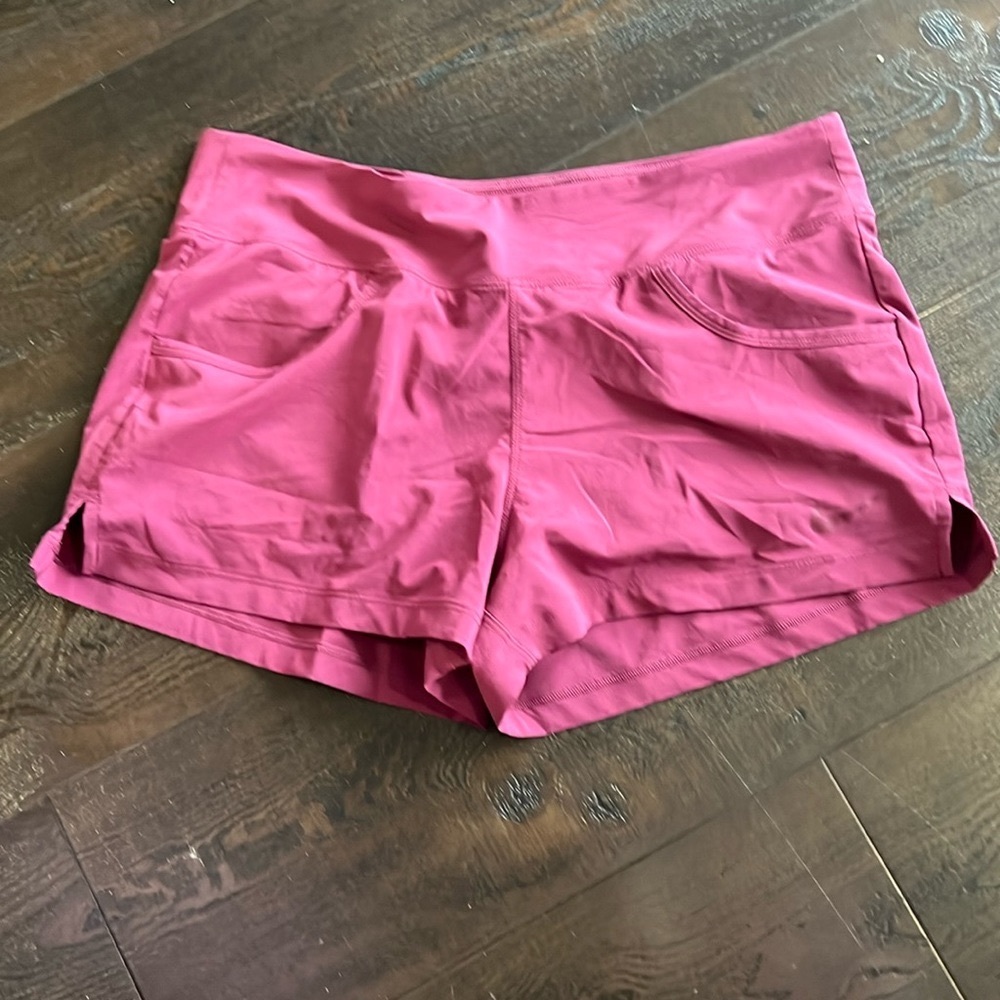 NEW Nike dri fit short, magenta, size medium